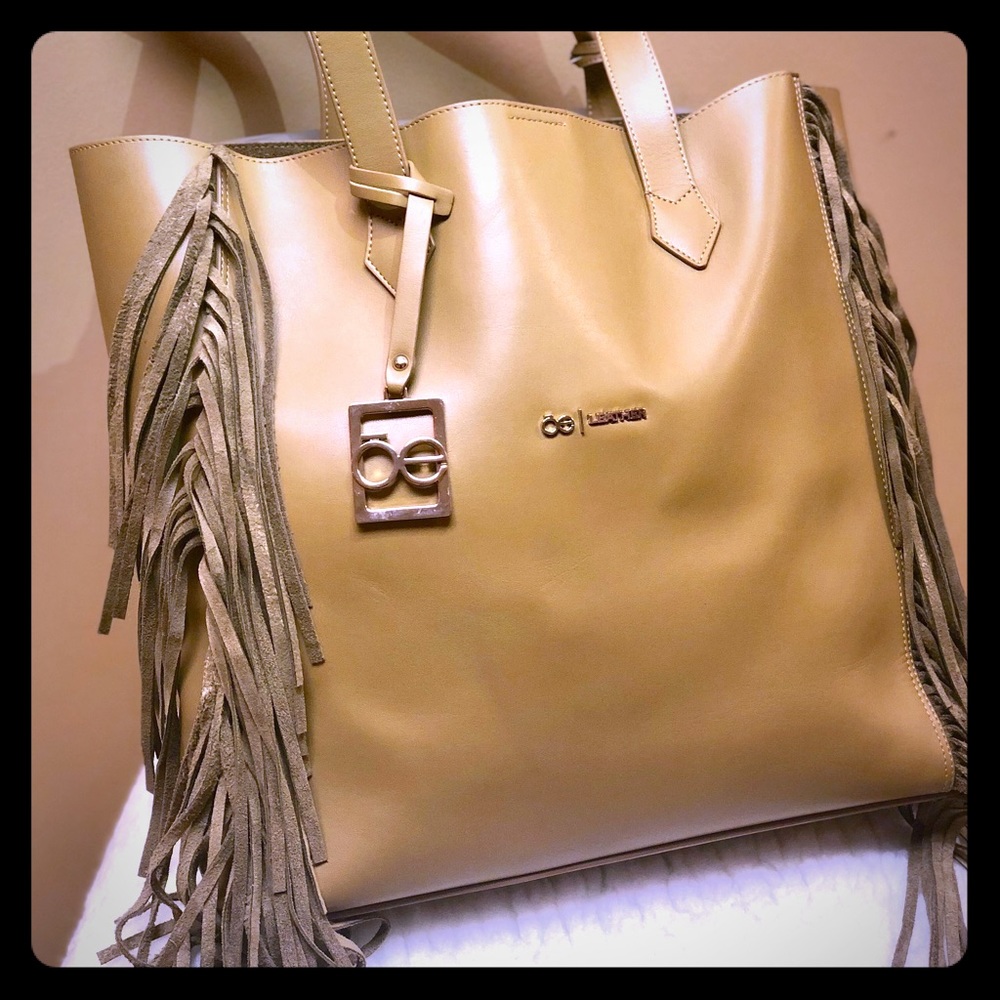 Genuine Leather CLOE Cassandro Shoulder bag